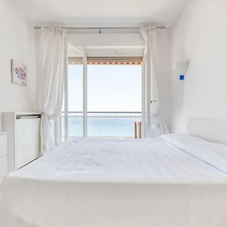 Appartement Inviting Near Vittorio Beach *